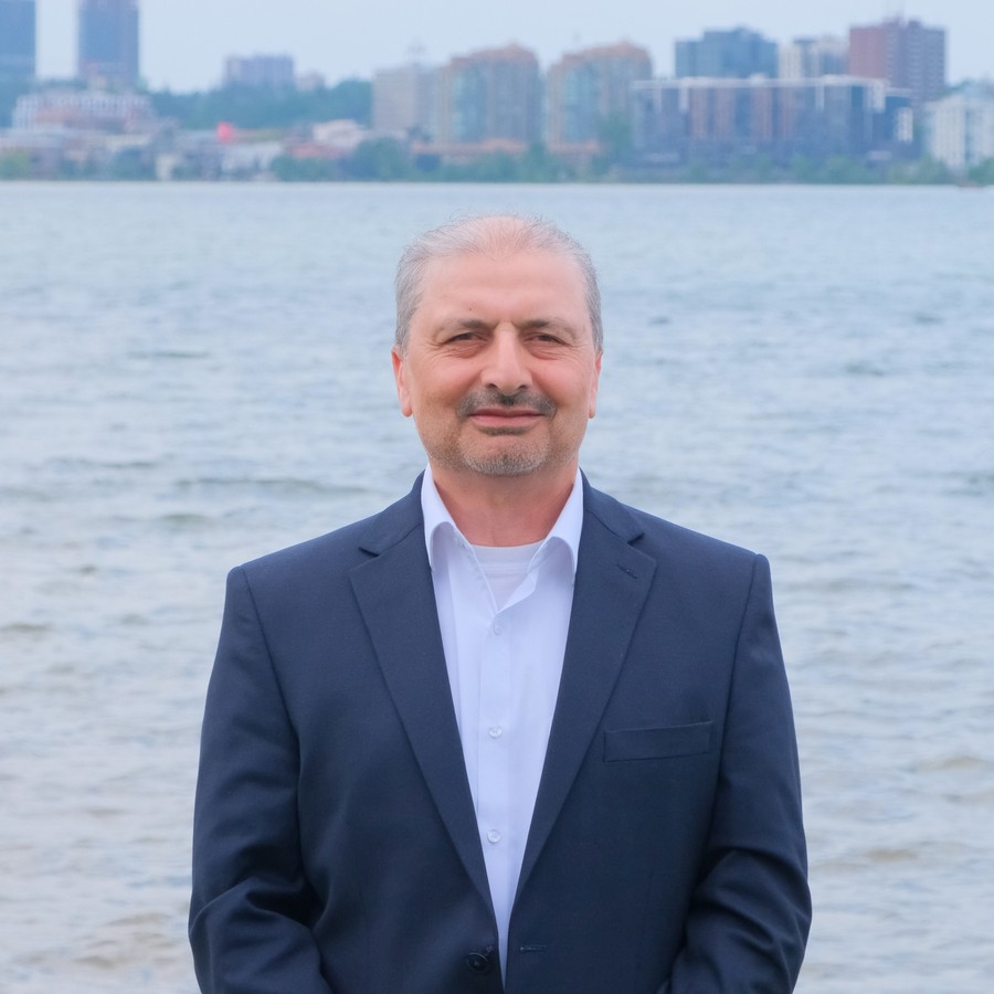 Iradat Ahmad, candidate for councillor in Ward 4, Barrie